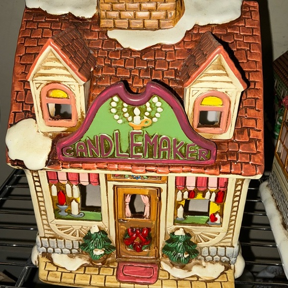 Lefton Colonial Village 1990 Candlemaker *Retired* - Picture 5 of 10
